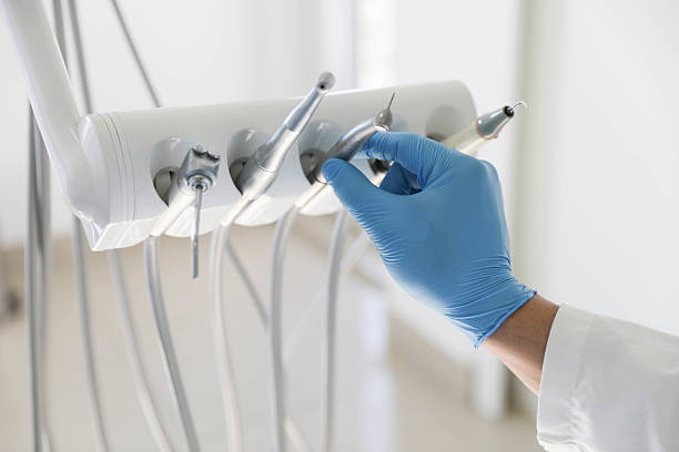 Professional Emergency Dentist technician working in Yorkville, NY